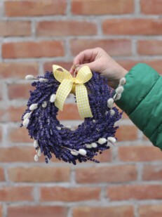 Wianek lawendowy z rozwianymi baziami - lawenda Havana - dostępny od 27.02