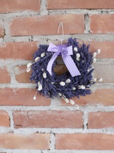 Wianek lawendowy z rozwianymi baziami - lawenda Havana fioletowy- dostępny od 27.02